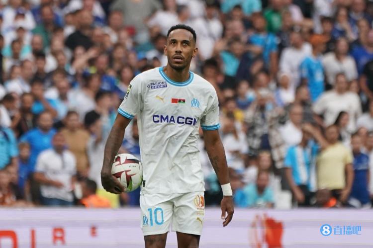 梅開二度助隊大勝，奧巴梅揚本賽季34場取得18球8助攻