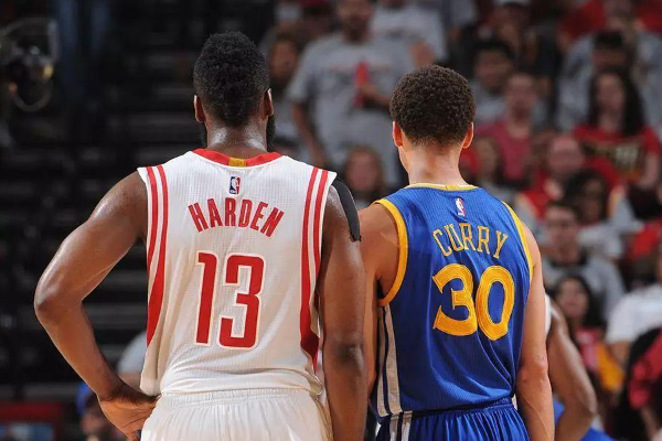 庫里和哈登誰的個人能力更強？